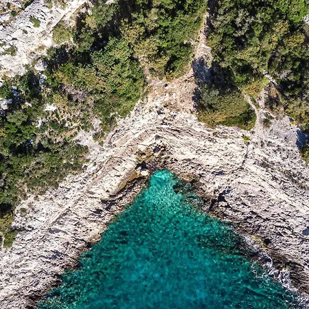 Hébergement de vacances In With Wifi Vela Luka