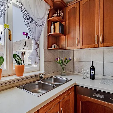 2 Bedroom Stunning In Prázdninový dům *